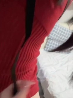 圣诞狂欢 Cindy腿腿 国产极品人气TS，长相清纯身材一流，一双纤细的大长腿，不输任何女人 截图1
