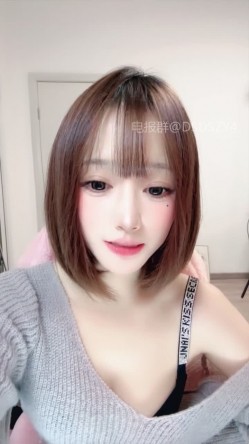 ️短发极品【性感小兔】直播录播短发神颜极品身材疯狂裸舞自慰喷水 截图11