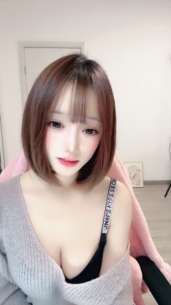 ️短发极品【性感小兔】直播录播短发神颜极品身材疯狂裸舞自慰喷水 截图12