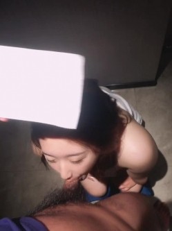 全网稀缺资源最新高端淫妻私密群内部福利Vol.13 反差疯狂女神 截图2