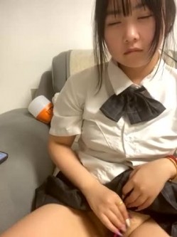 【户外露出】【Tiantian_26】有点可爱，各种户外公共场所跳蛋发骚喷水，有点骚 截图3