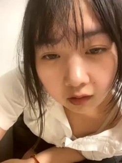 【户外露出】【Tiantian_26】有点可爱，各种户外公共场所跳蛋发骚喷水，有点骚 截图4