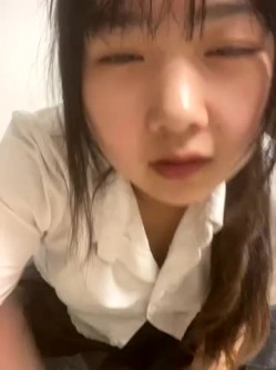 【户外露出】【Tiantian_26】有点可爱，各种户外公共场所跳蛋发骚喷水，有点骚 截图8
