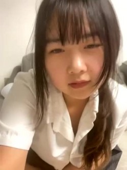 【户外露出】【Tiantian_26】有点可爱，各种户外公共场所跳蛋发骚喷水，有点骚 截图9