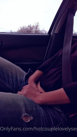 【NTR狂喜】绿帽淫妻夫妇「hotcouplelovelysex」OF私拍 献妻旁观沾着单男精液轮流内射 截图2