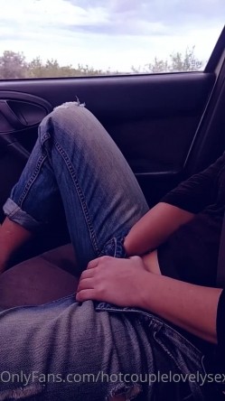 【NTR狂喜】绿帽淫妻夫妇「hotcouplelovelysex」OF私拍 献妻旁观沾着单男精液轮流内射 截图6
