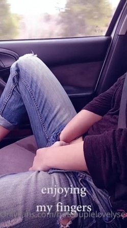 【NTR狂喜】绿帽淫妻夫妇「hotcouplelovelysex」OF私拍 献妻旁观沾着单男精液轮流内射 截图8