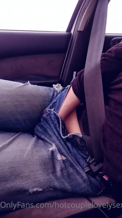 【NTR狂喜】绿帽淫妻夫妇「hotcouplelovelysex」OF私拍 献妻旁观沾着单男精液轮流内射 截图14