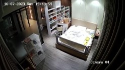 破解家庭摄像头偷拍豪宅夫妻性欲强 ️第二发-出差回来狂抽猛送3天 截图7
