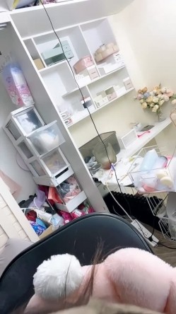 小骚骚 真淫荡 【06小朋友】貌似带姨妈被操 干出好多血液 截图3