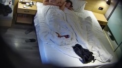 大学城民宿 长发小哥带女朋友开房 先让女朋友口一波 爽了再操 该说不说 我看都没看爽就完事儿了 截图16