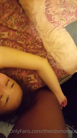 华裔OFs百大网黄,牧洋犬monaut找个老黑男友,20cm黑长直大屌直插花心 截图5