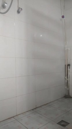 表妹的手机相册回收站发现好多没删干净的自拍照,还有洗澡自慰学母狗撒尿,简直不敢相信 截图3