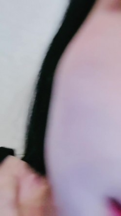 新人下海小姐姐！浴室边洗澡边操逼！扶着洗手台炮友后入，马桶上骑坐揉捏奶子，转战卧室激情继续 截图7