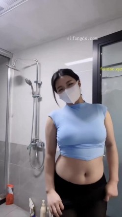 抖音 大奶 网红 熟女 少妇@是懒宝 高价 定制！自慰+裸舞 截图2