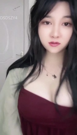 ️极品御姐 爆乳肥臀【南姗】大白美乳全裸大尺度 黄瓜道具自慰 呻吟诱惑喷水 截图4