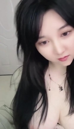 ️极品御姐 爆乳肥臀【南姗】大白美乳全裸大尺度 黄瓜道具自慰 呻吟诱惑喷水 截图7