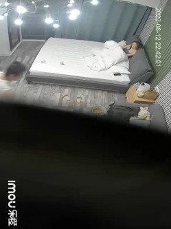 新流出乐橙酒店学生炮房偷拍几对男女啪啪呻吟刺激 截图9