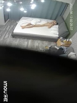 新流出乐橙酒店学生炮房偷拍几对男女啪啪呻吟刺激 截图14