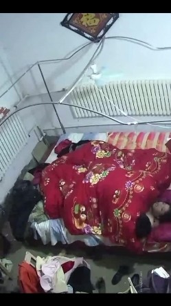 最新精选整理稀缺黑客破解家庭摄像头偷拍 多对夫妻居家爱爱性福生活 截图2
