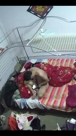 最新精选整理稀缺黑客破解家庭摄像头偷拍 多对夫妻居家爱爱性福生活 截图11