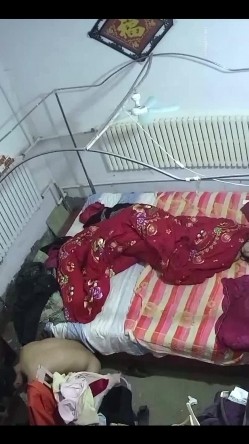 最新精选整理稀缺黑客破解家庭摄像头偷拍 多对夫妻居家爱爱性福生活 截图13