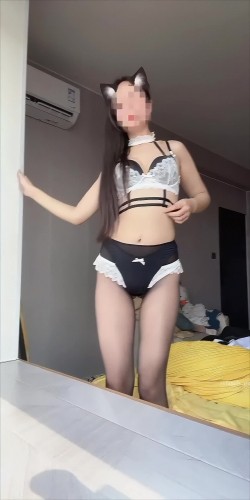 快手福利 高跟丝袜宝妈【小阿美】骚穴特写跳弹自慰 截图1