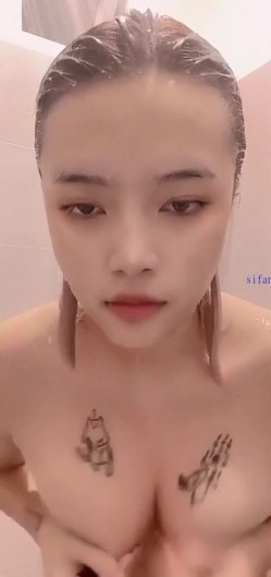 【反差婊子】精选10位反差婊子生活淫乱视图合集 截图14