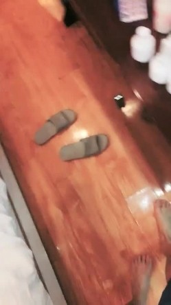 【迷人的小姐姐】，疯狂小情侣尝试催情药，性欲大增，急不可耐求插求深入，香艳淫靡探索性爱奥秘 截图3