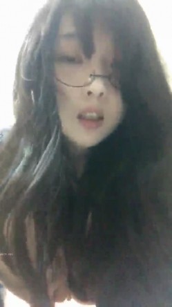 绝世女神来了！【泡芙味的小甜甜】，难得一次，被哪位大哥的重金打动了，用上了自己喜欢的小玩具 截图12