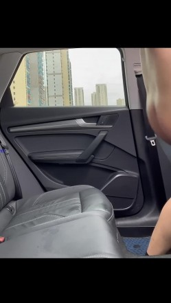 泄密流出抖音福利极品E杯大奶少妇人妻[ela]与粉丝车震操逼波推自慰裸舞 截图14