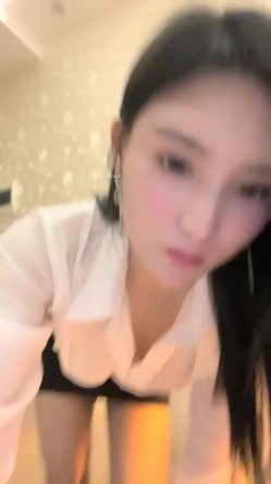 大奶翘臀，【苒同学】，御姐风女神，夹子音密码房~扮演秘书和老师，冲着这张脸也值得一撸 截图4