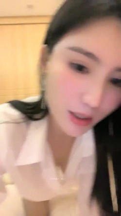 大奶翘臀，【苒同学】，御姐风女神，夹子音密码房~扮演秘书和老师，冲着这张脸也值得一撸 截图14