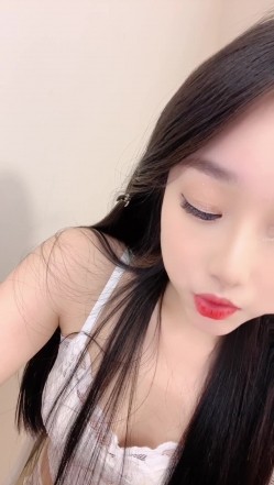 挑战全网女神！~【哆哆虫】我愿为她精尽人亡!~咪咪拿出来我瞬间破防了 截图6