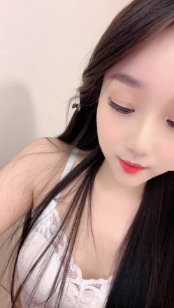挑战全网女神！~【哆哆虫】我愿为她精尽人亡!~咪咪拿出来我瞬间破防了 截图12
