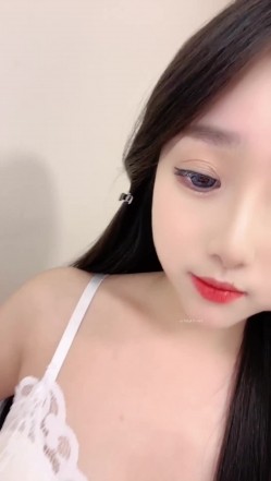 挑战全网女神！~【哆哆虫】我愿为她精尽人亡!~咪咪拿出来我瞬间破防了 截图13