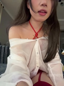 ️反差校花【Yiyi_707P3】兔耳反差校花色情技能拉满兔耳JK足交技术一流 截图10