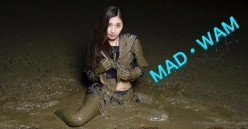 【轻度猎奇】高颜值日本气质素人少妇「mari wam」OF露脸私拍 反差美人妻沉沦精液地狱 截图6