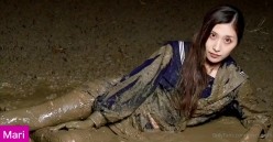【轻度猎奇】高颜值日本气质素人少妇「mari wam」OF露脸私拍 反差美人妻沉沦精液地狱 截图13