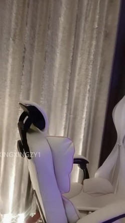 顶级纯美！温柔似水【夏苒苒】敏感体质~自慰 不停喷喷喷顶级纯美！ 截图6