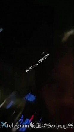 约啪大神，【looks】，VIP群最新福利，极品身材颜值网红，车震口交，叫的好欢乐 截图2