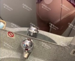 富豪包养极品空姐尤物「月野兔mmy」全量推特资源 肛交、3P、献妻、野外露出、车震 截图15