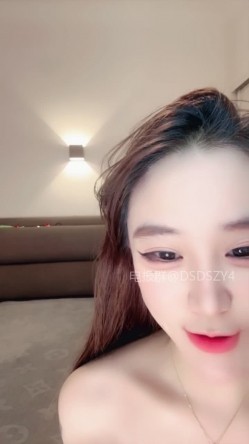 ️七彩主播【安小然】丝袜小姨子勾引姐夫口交骑乘啪啪 截图1