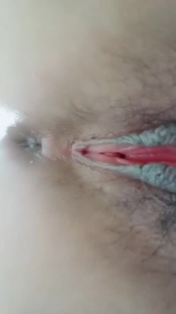熟女大姐 你是不是不喜欢我怎么软了坏蛋 在家69吃鸡舔逼 上位骑乘 小伙有点紧张 振动棒插骚穴大姐受不了 截图11