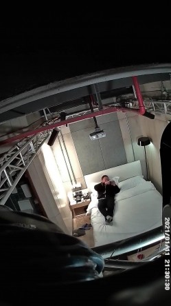 酒店摄像头偷拍您的支付宝到账2千元-寂寞小哥约小姐上门服务搞了两炮 截图1