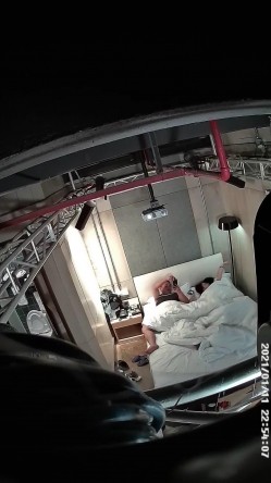酒店摄像头偷拍您的支付宝到账2千元-寂寞小哥约小姐上门服务搞了两炮 截图9