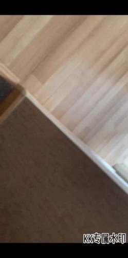 【超极品推荐】超猛大神KK最新力作-纹身大神啪操网格黑丝车模 敏感体质大屌神威怒操 插喷一床淫水 截图5