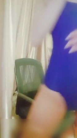 超S级完美女神若儿超诱惑 高跟开叉黑纱裙假屌快速抽插敏感浪穴 高潮喷水小逼会唿吸一样喘息颤抖 高清完整版 截图16