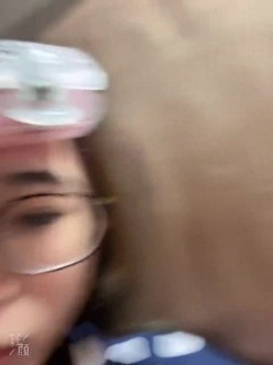 《台湾情侣泄密》冒充假经纪人忽悠想当艺人的小美女 截图4