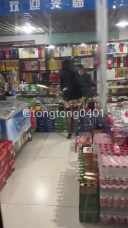 天生婊子爱露出爱调教人妻母狗「彤彤乖」全量推特资源 绿帽鞭打媚药角色扮演 截图8